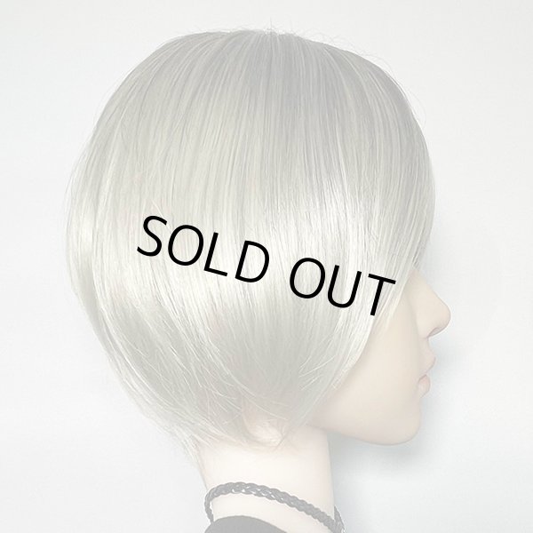 画像3: センターパートナチュラルハッシュカット 【white blonde】 (3)